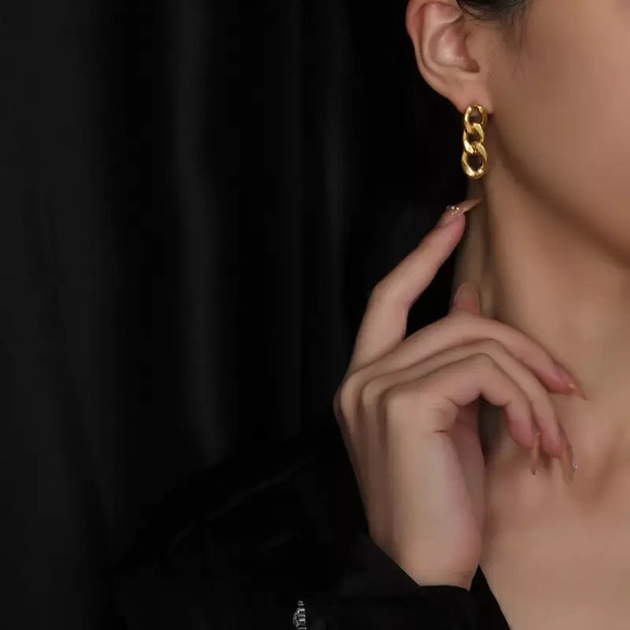 “Intentions” Chain Link Minimalist Boho Indie Streetwear Fashion Dainty Earrings - Picture 11 of 12